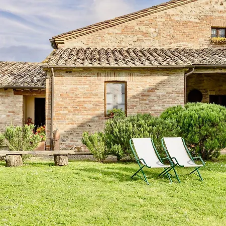 Podere Montechiari Daire Montalcino